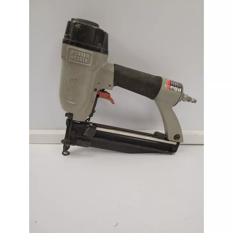 (74525-3) Porter Cable FN250B Nailer