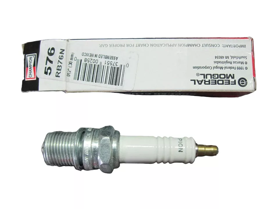 CHAMPION RB76N Industrial Spark Plug # 576