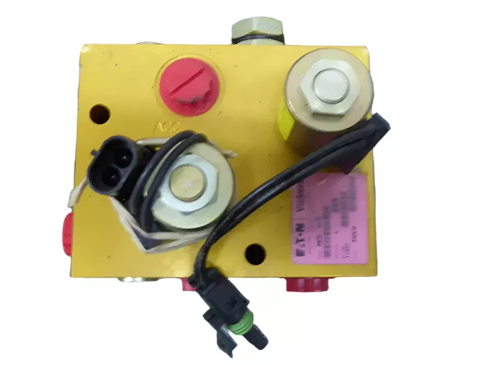 EATON VICKERS MCD-4975 HYDRAULIC MANIFOLD ASSY