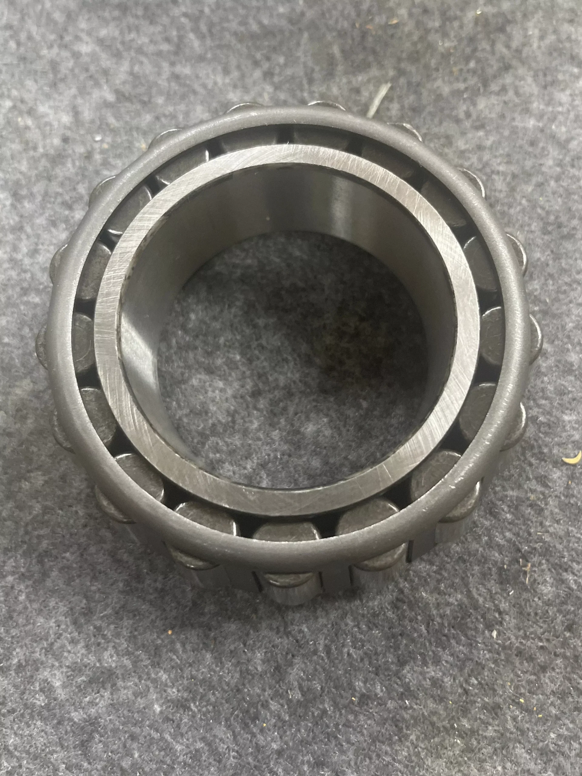 Fleetrite FPHM212049 Bearing