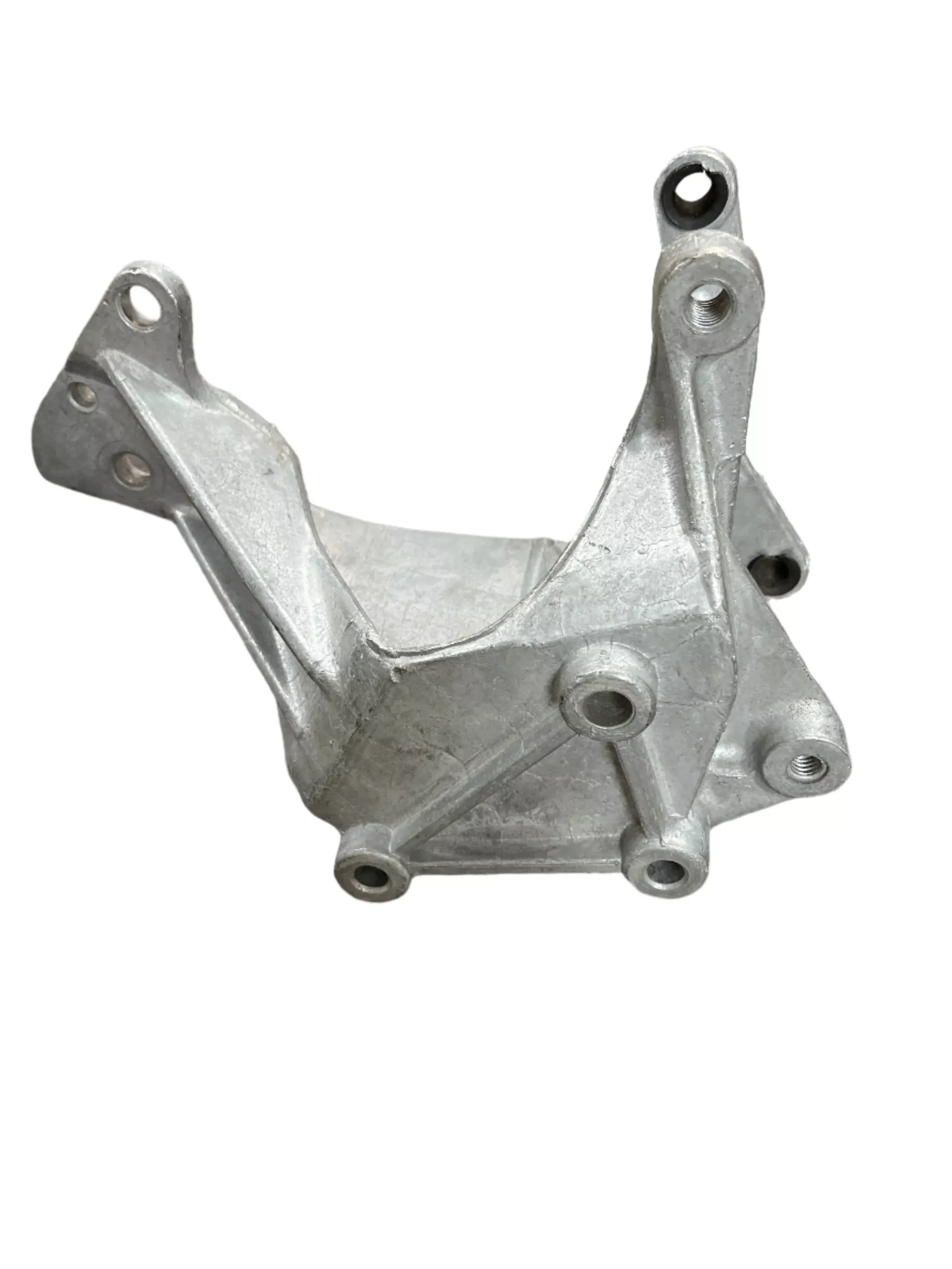 Ford E5AZ-10A313-B Alternator Mount Bracket