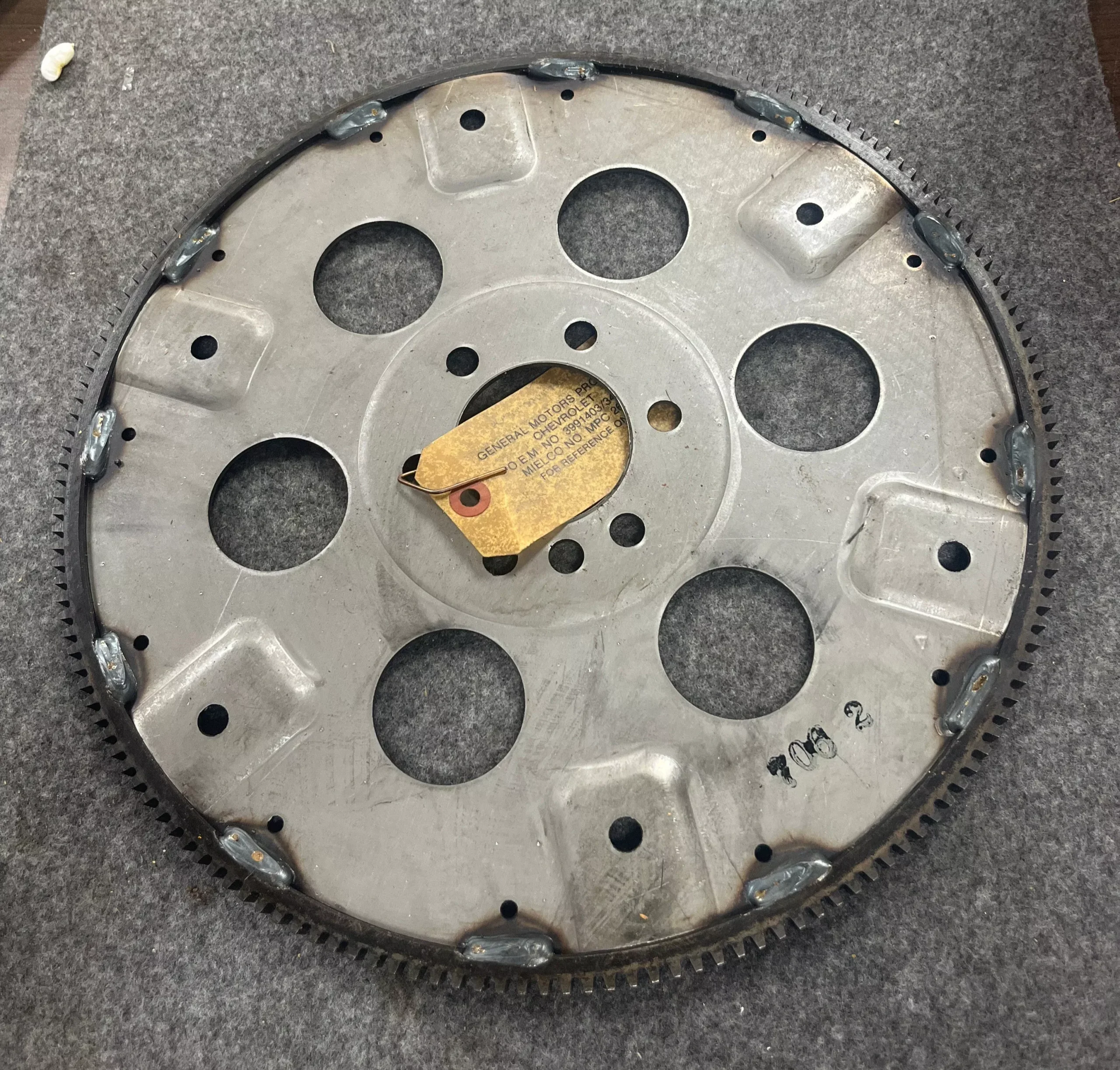 GM 3991403 Flywheel Engine 1973-1978 light duty truck