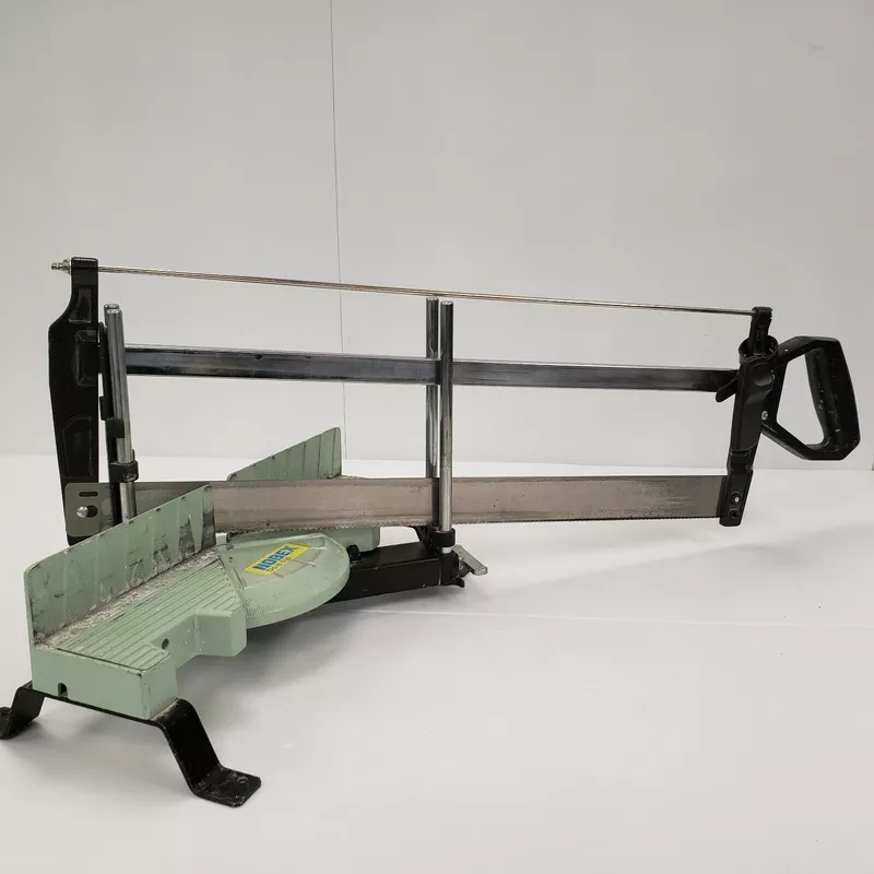 (I-24514) Nobex Do-It Hand Mitre Saw
